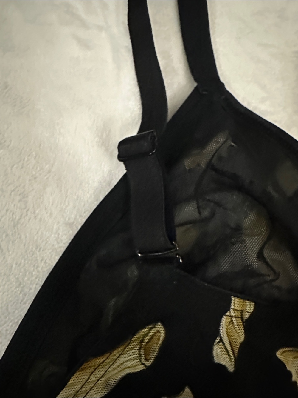 Parade Sexy Silky Mesh Triange Bralette - Picture 7 of 8